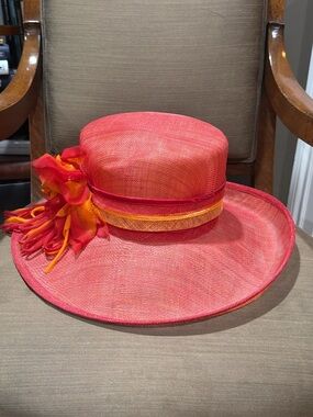 Stylish Women's Wide-Brim Sun Hat in Coral & Orange